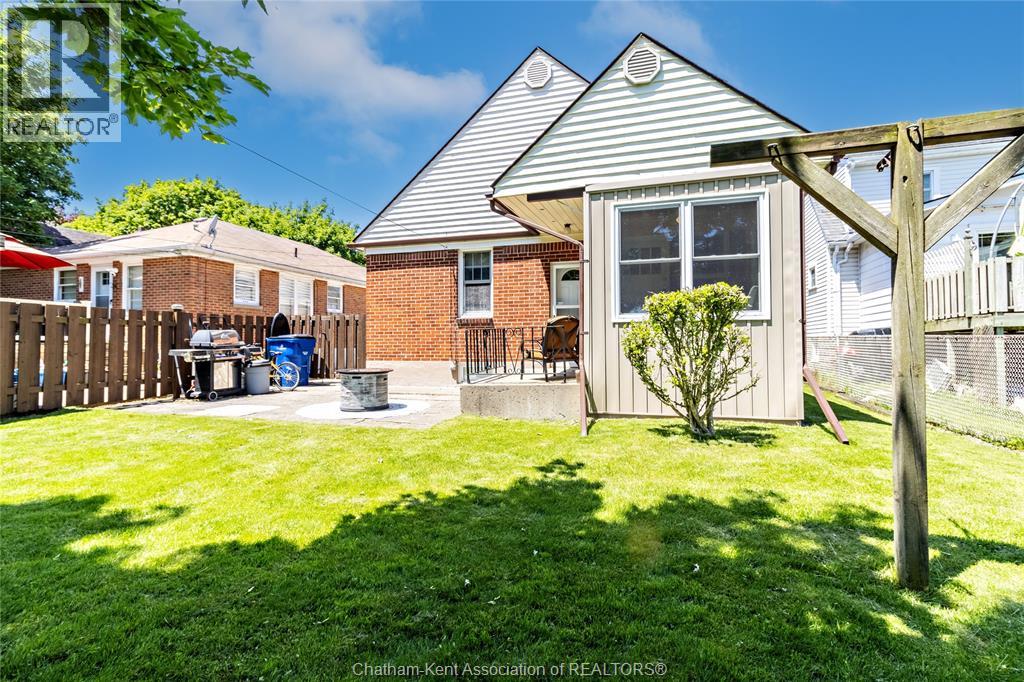 156 Emma Street, Chatham, Ontario  N7L 1B3 - Photo 38 - 26012472