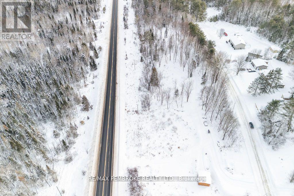 88 Lance Road, Laurentian Hills, Ontario  K0J 1P0 - Photo 7 - X13220998
