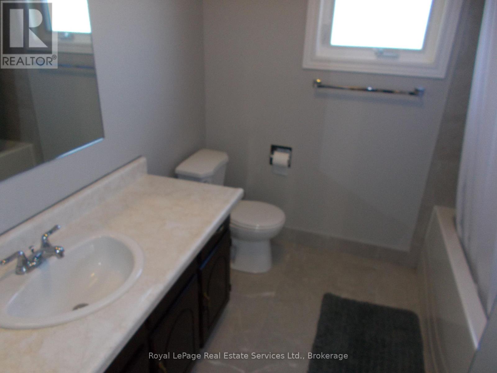 2208 Golden Briar Trail, Oakville, Ontario  L6H 4T8 - Photo 9 - W13221060