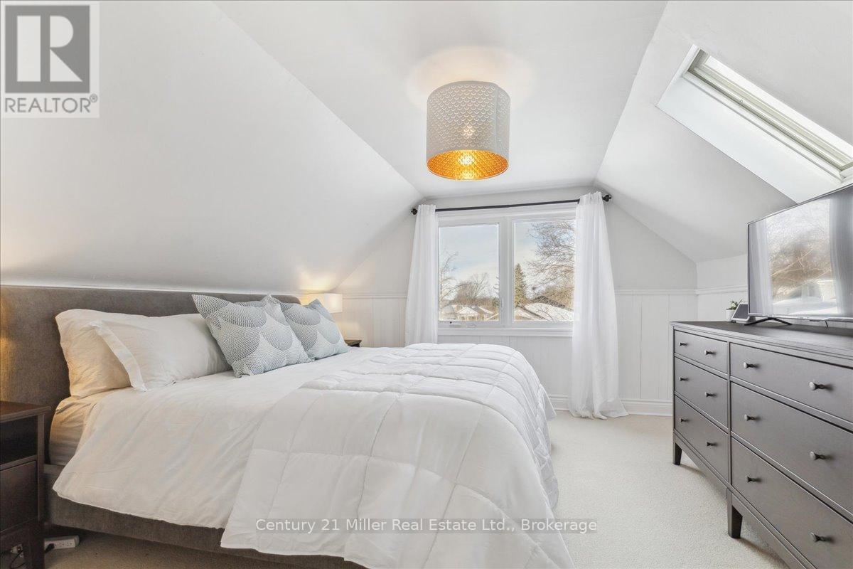 281 Peel Street, Halton Hills, Ontario  L7J 1M7 - Photo 19 - W13221168