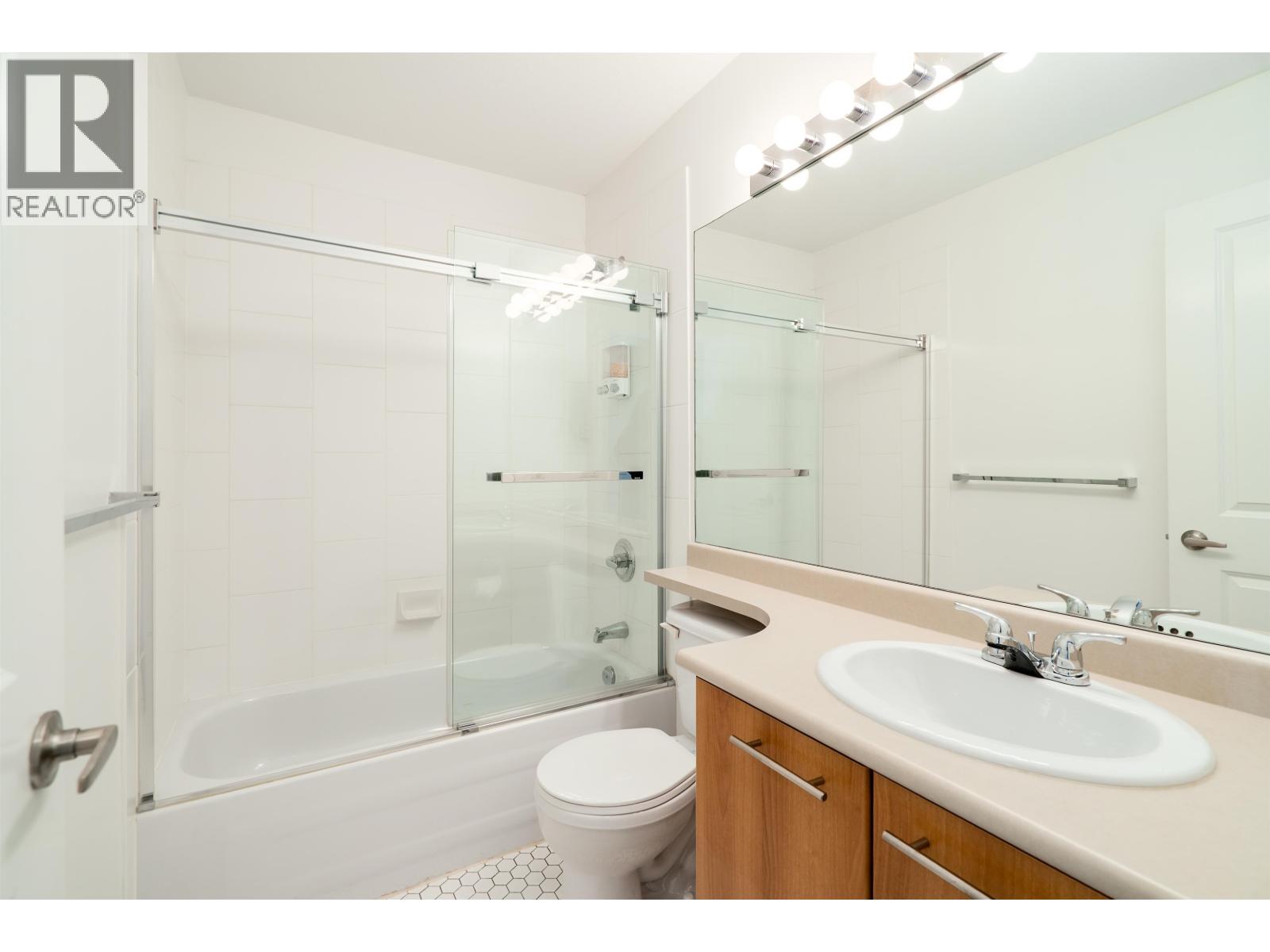 98 100 Klahanie Drive, Port Moody, British Columbia  V3H 5K3 - Photo 27 - R3130099