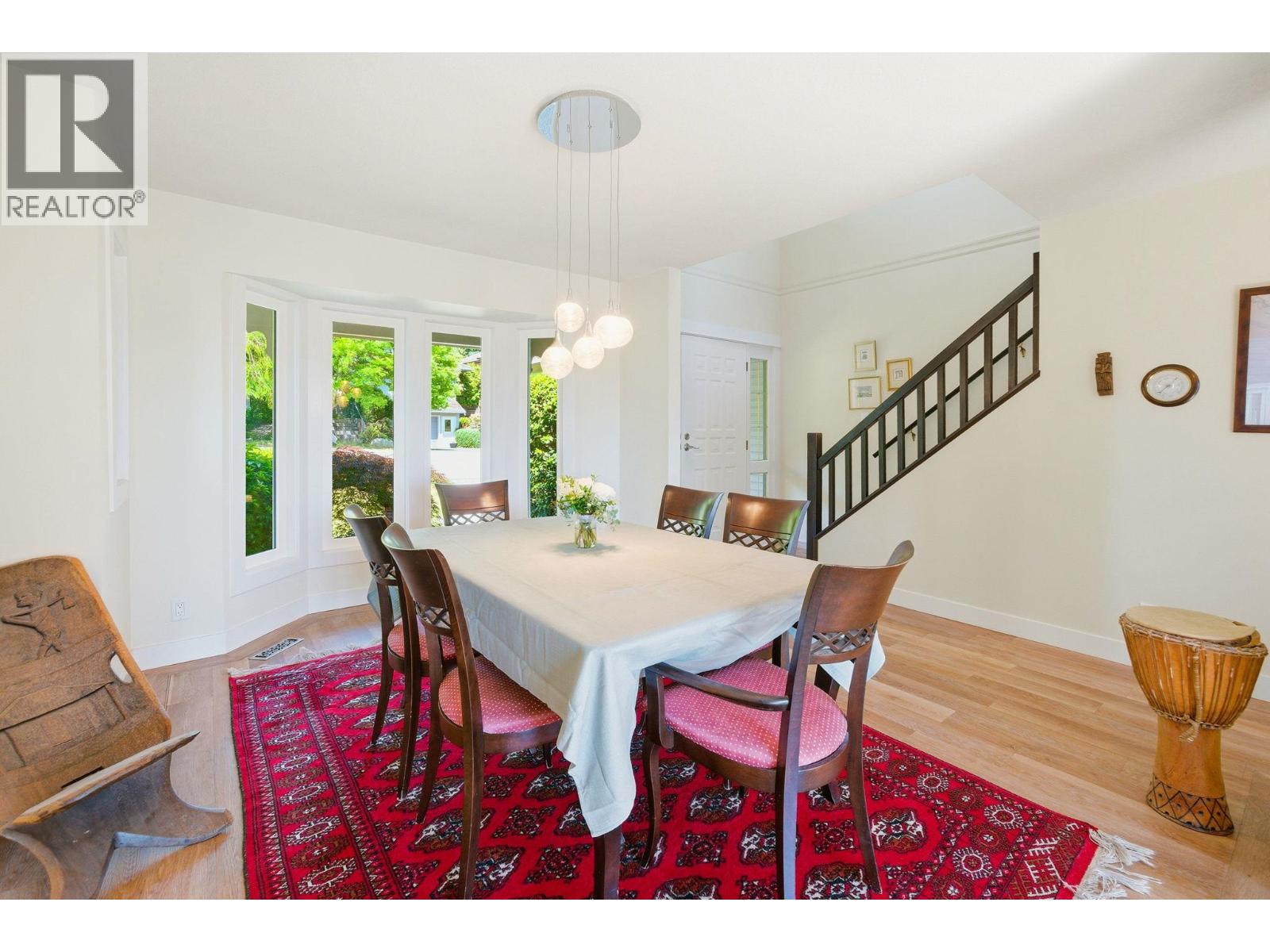 4015 Cummins Place, North Vancouver, British Columbia  V7G 2E8 - Photo 19 - R3130092