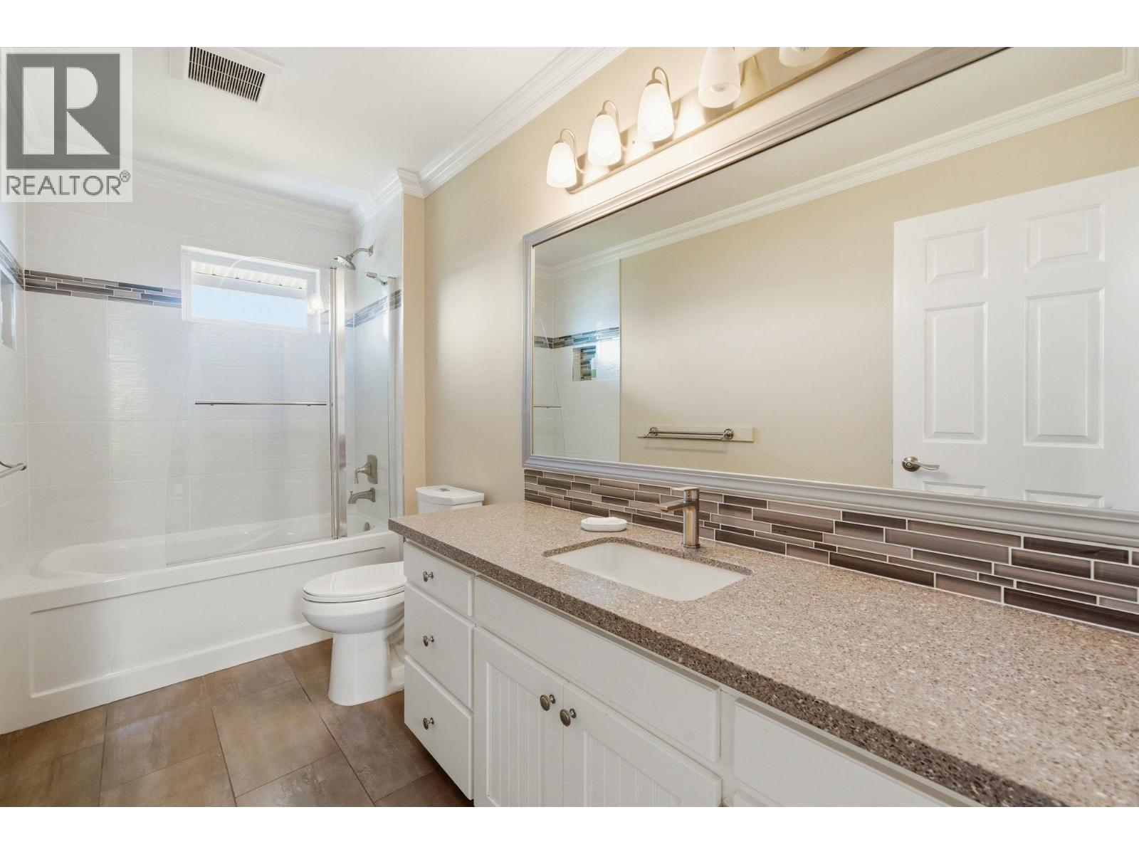 4015 Cummins Place, North Vancouver, British Columbia  V7G 2E8 - Photo 23 - R3130092