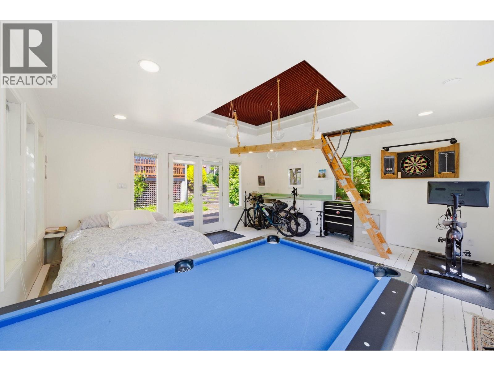 4015 Cummins Place, North Vancouver, British Columbia  V7G 2E8 - Photo 32 - R3130092