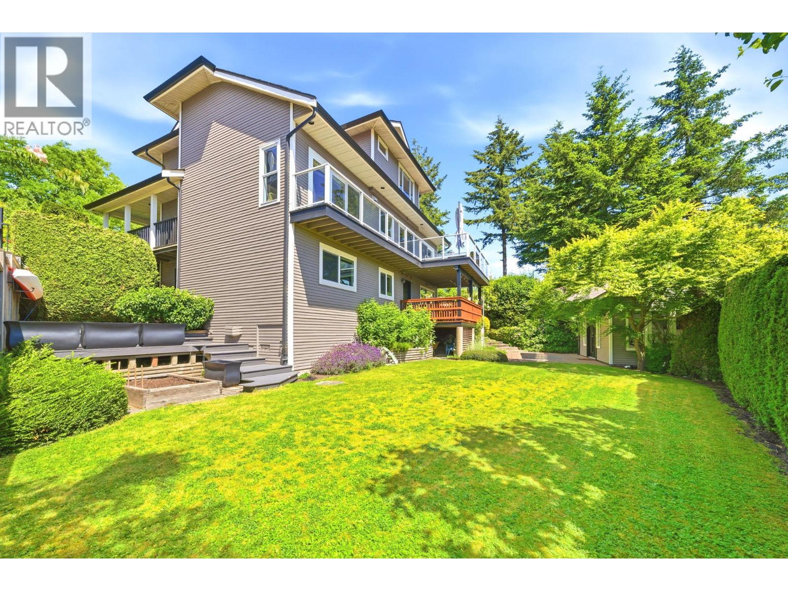 4015 Cummins Place, North Vancouver, British Columbia  V7G 2E8 - Photo 34 - R3130092