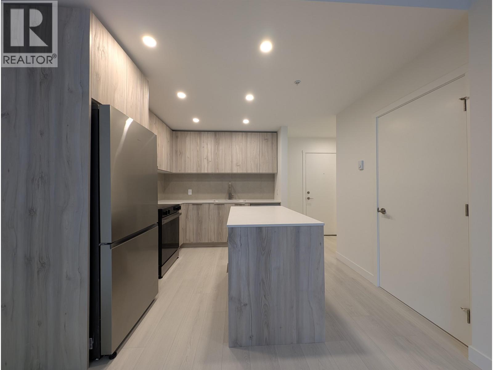 213 3594 Malsum Drive, North Vancouver, British Columbia  V7G 0B5 - Photo 4 - R3130071