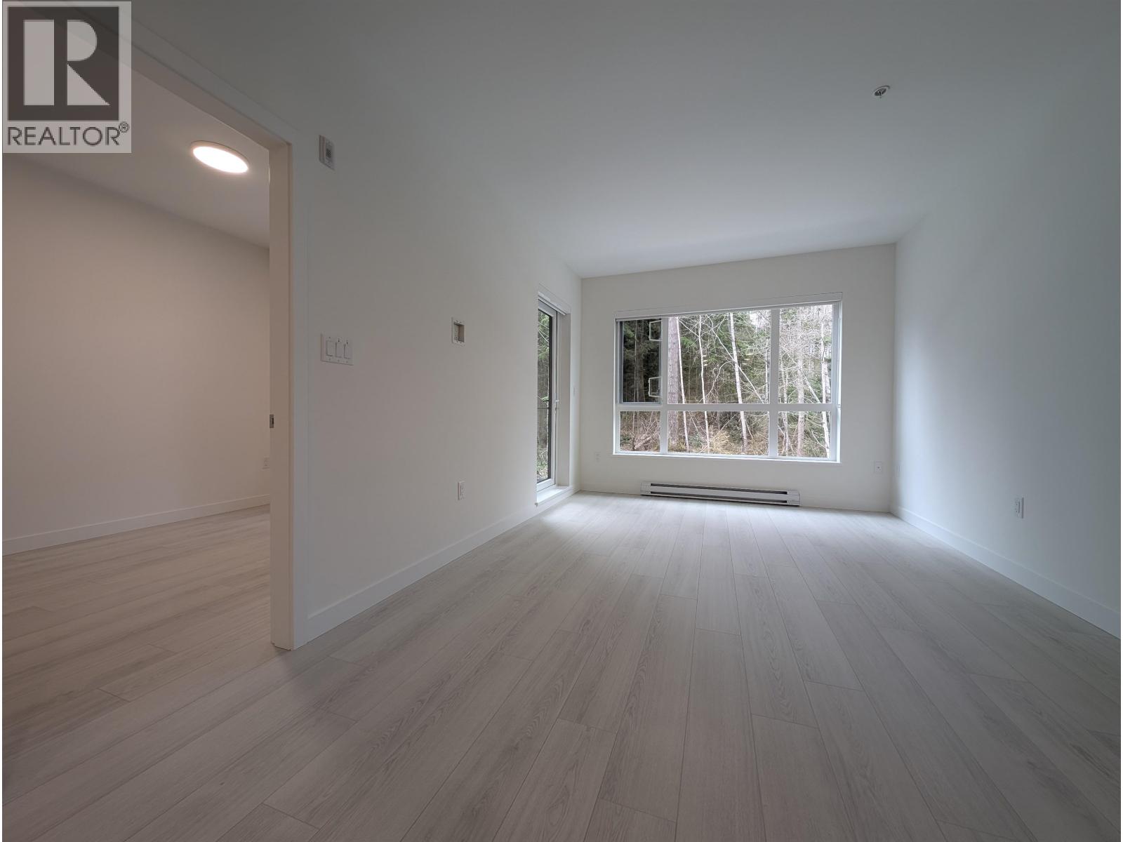313 3594 Malsum Drive, North Vancouver, British Columbia  V7G 0B5 - Photo 6 - R3130072