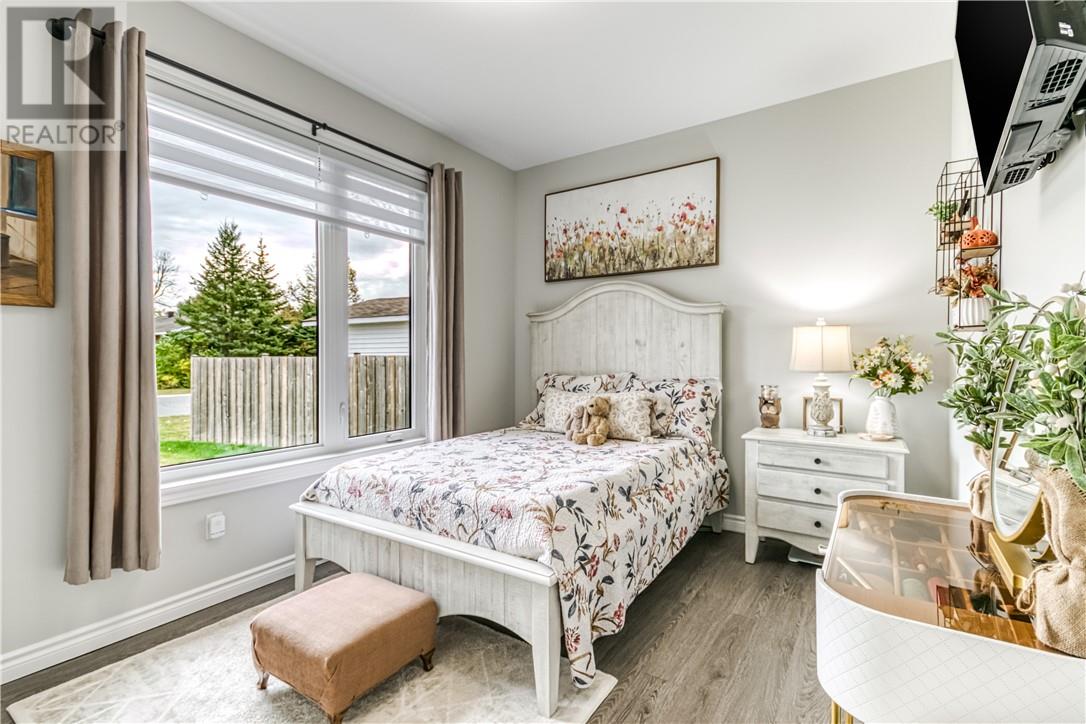 56 Oak Street, Capreol, Ontario  P0M 1H0 - Photo 19 - 2128206