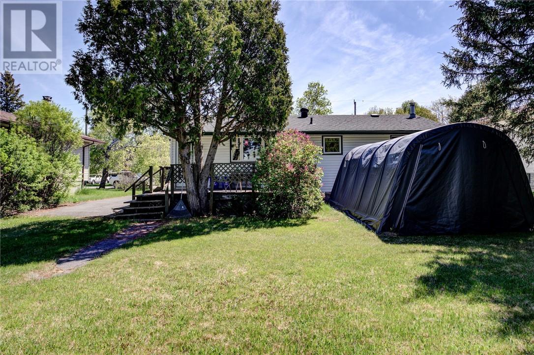 3329 Romeo Street, Val Caron, Ontario  P3A 1X9 - Photo 4 - 2128186