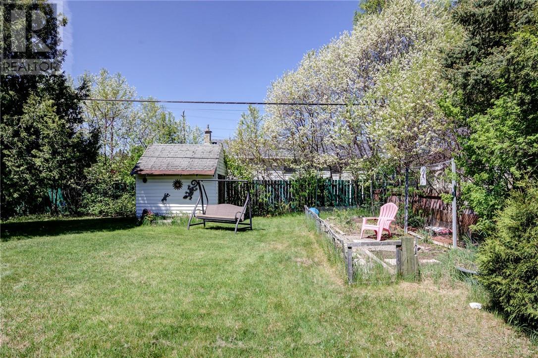 3329 Romeo Street, Val Caron, Ontario  P3A 1X9 - Photo 5 - 2128186