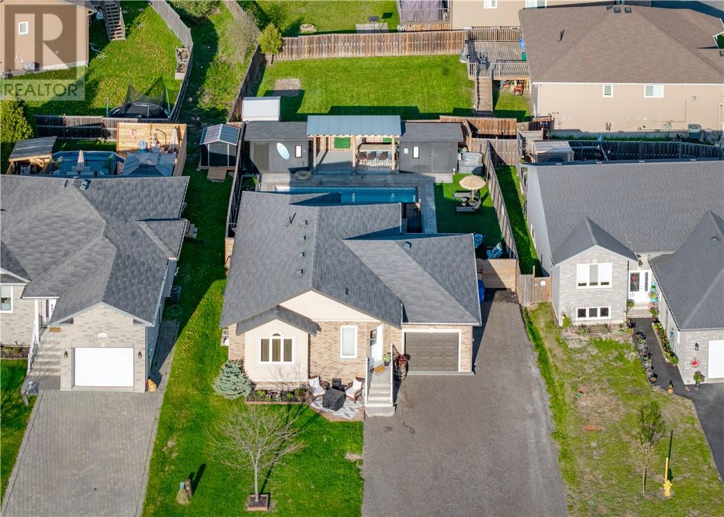 209 Racicot Drive, Sudbury, Ontario  P3L 1L9 - Photo 1 - 2128175