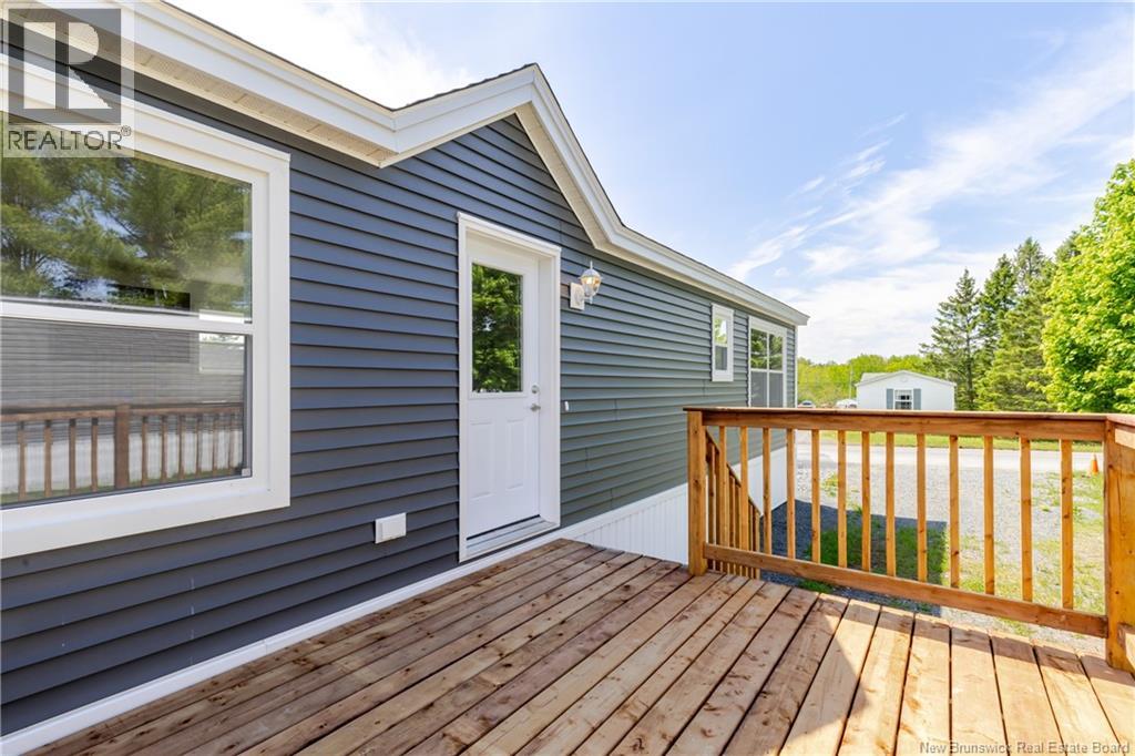 16 Tamarack Drive, Lincoln, New Brunswick  E3B 6T1 - Photo 3 - NB140793
