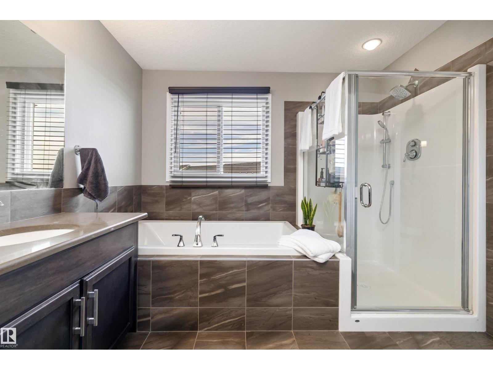 153 Sturtz Bn, Leduc, Alberta  T9E 1E3 - Photo 34 - E4491068