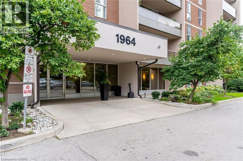 1964 Main Street W Unit# 407, Hamilton, Ontario  L8S 1J5 - Photo 2 - 40834940