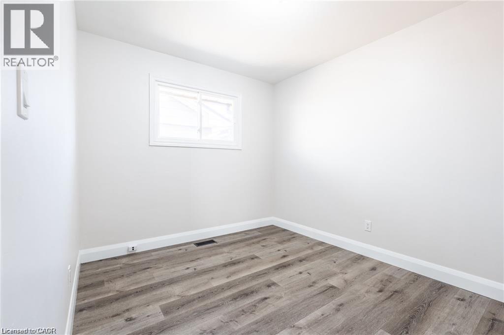92 South Bend Road W Unit# Upper, Hamilton, Ontario  L9C 1N1 - Photo 22 - 40834791