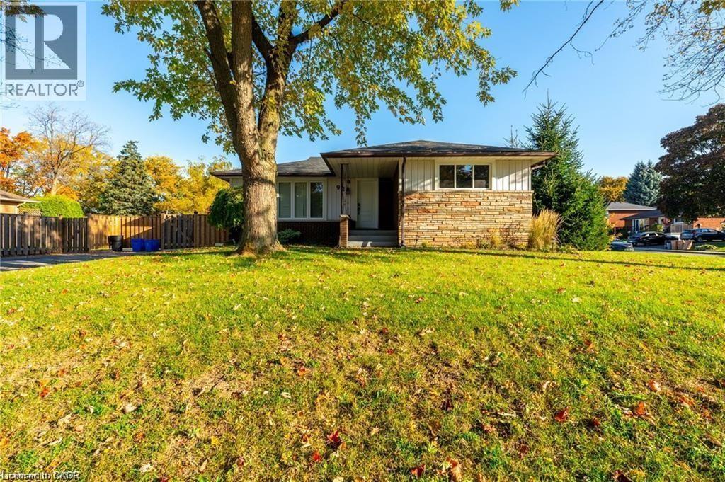 92 South Bend Road W Unit# Upper, Hamilton, Ontario  L9C 1N1 - Photo 35 - 40834791