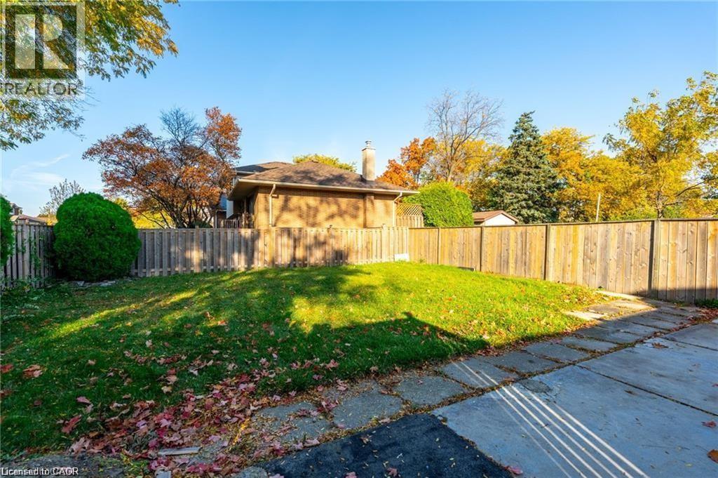 92 South Bend Road W Unit# Upper, Hamilton, Ontario  L9C 1N1 - Photo 38 - 40834791