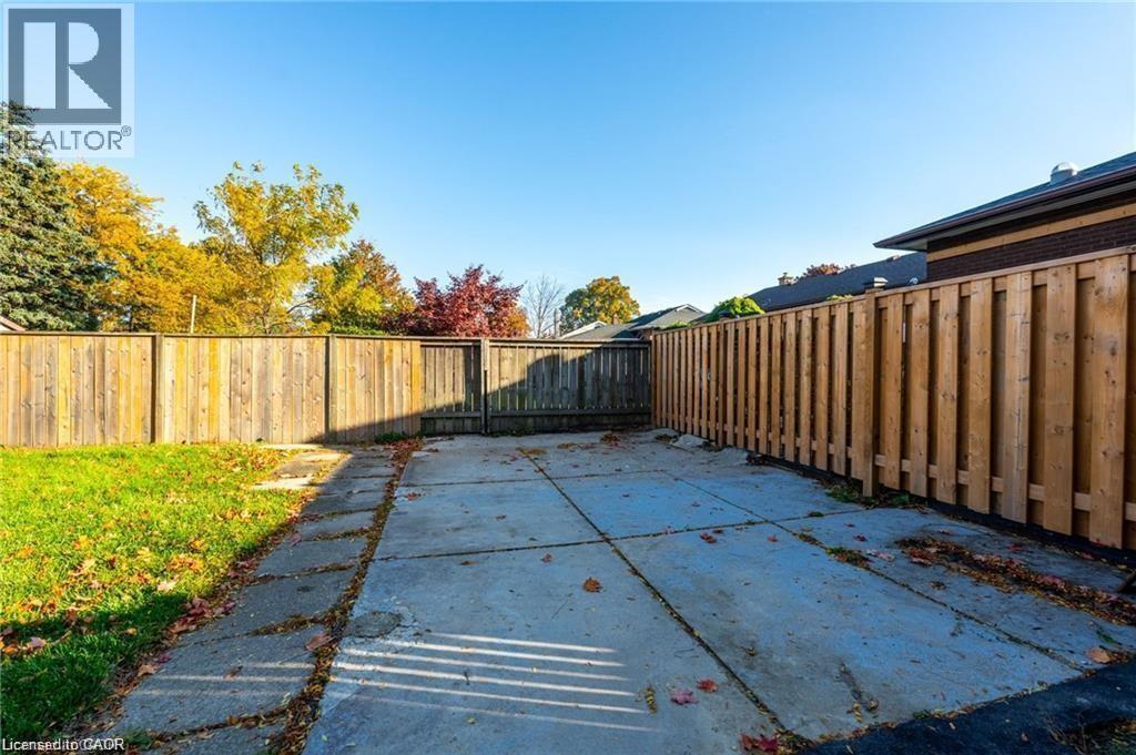 92 South Bend Road W Unit# Upper, Hamilton, Ontario  L9C 1N1 - Photo 39 - 40834791