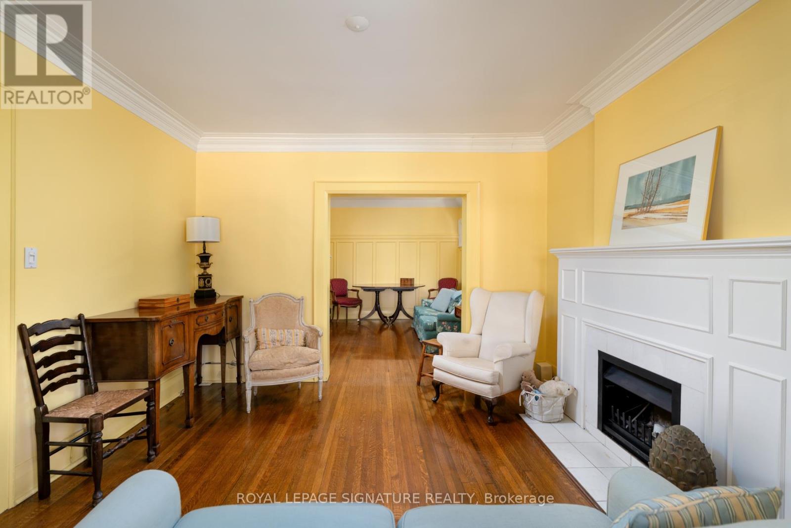 101 Deloraine Avenue, Toronto, Ontario  M5M 2B1 - Photo 10 - C13221018