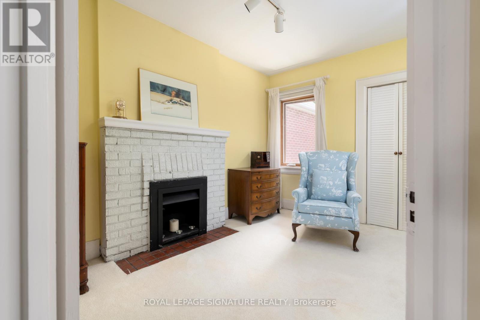 101 Deloraine Avenue, Toronto, Ontario  M5M 2B1 - Photo 27 - C13221018