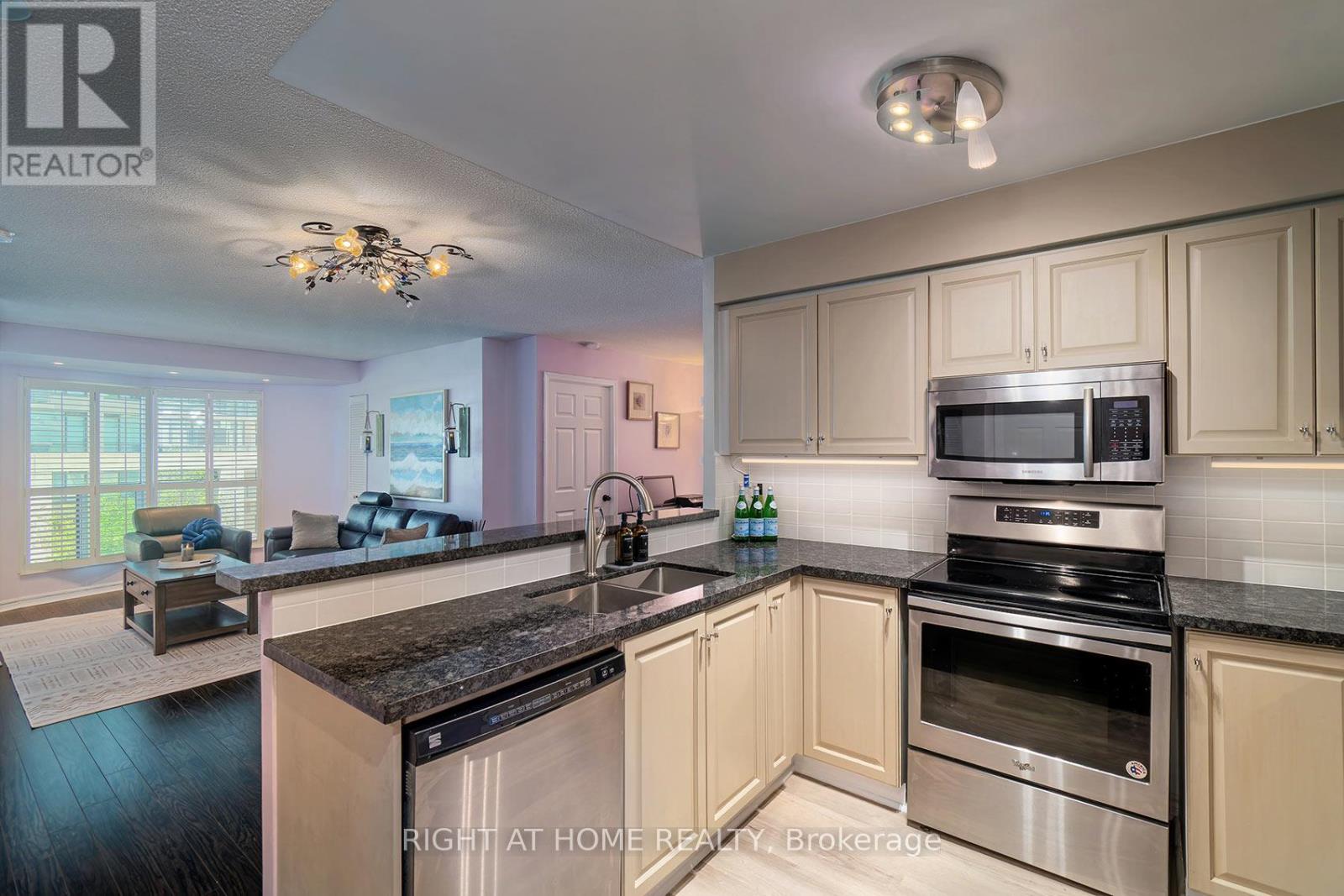 210 - 7 Lorraine Drive, Toronto, Ontario  M2N 7H2 - Photo 14 - C13221068