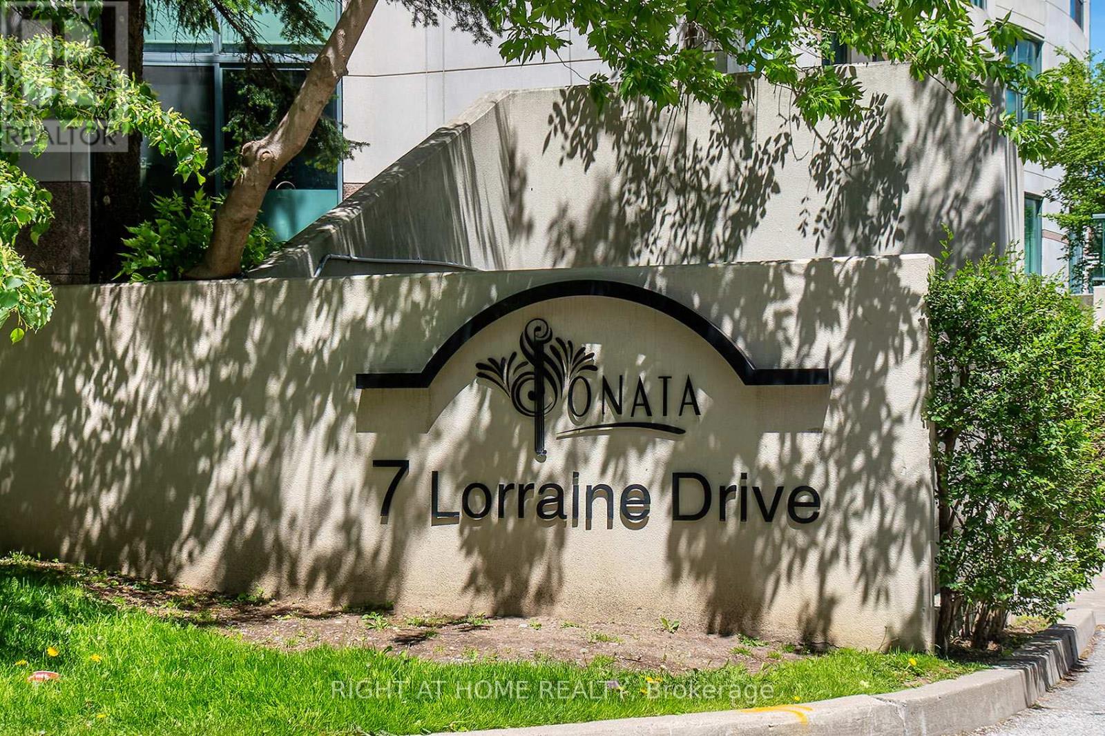 210 - 7 Lorraine Drive, Toronto, Ontario  M2N 7H2 - Photo 3 - C13221068