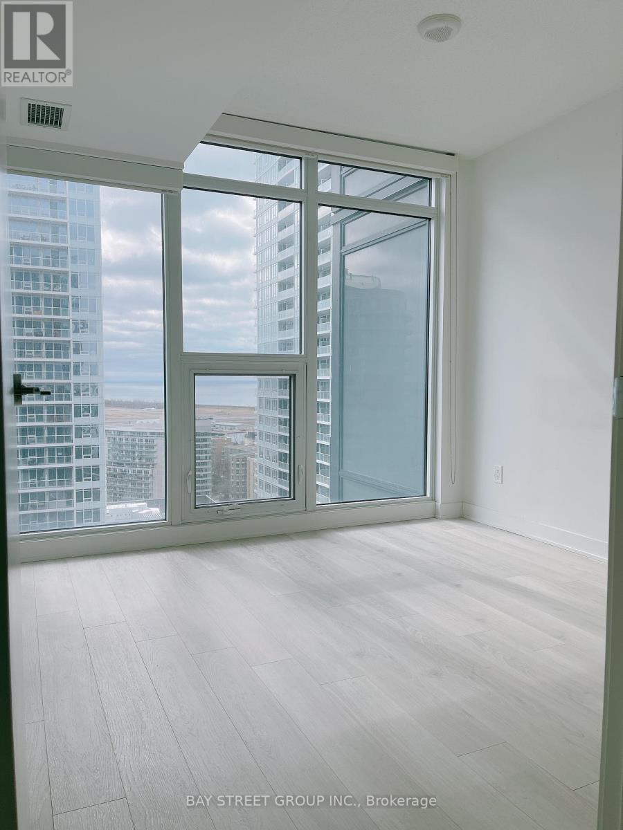 2601 - 70 Queens Wharf Road, Toronto, Ontario  M5V 0J2 - Photo 6 - C13221156