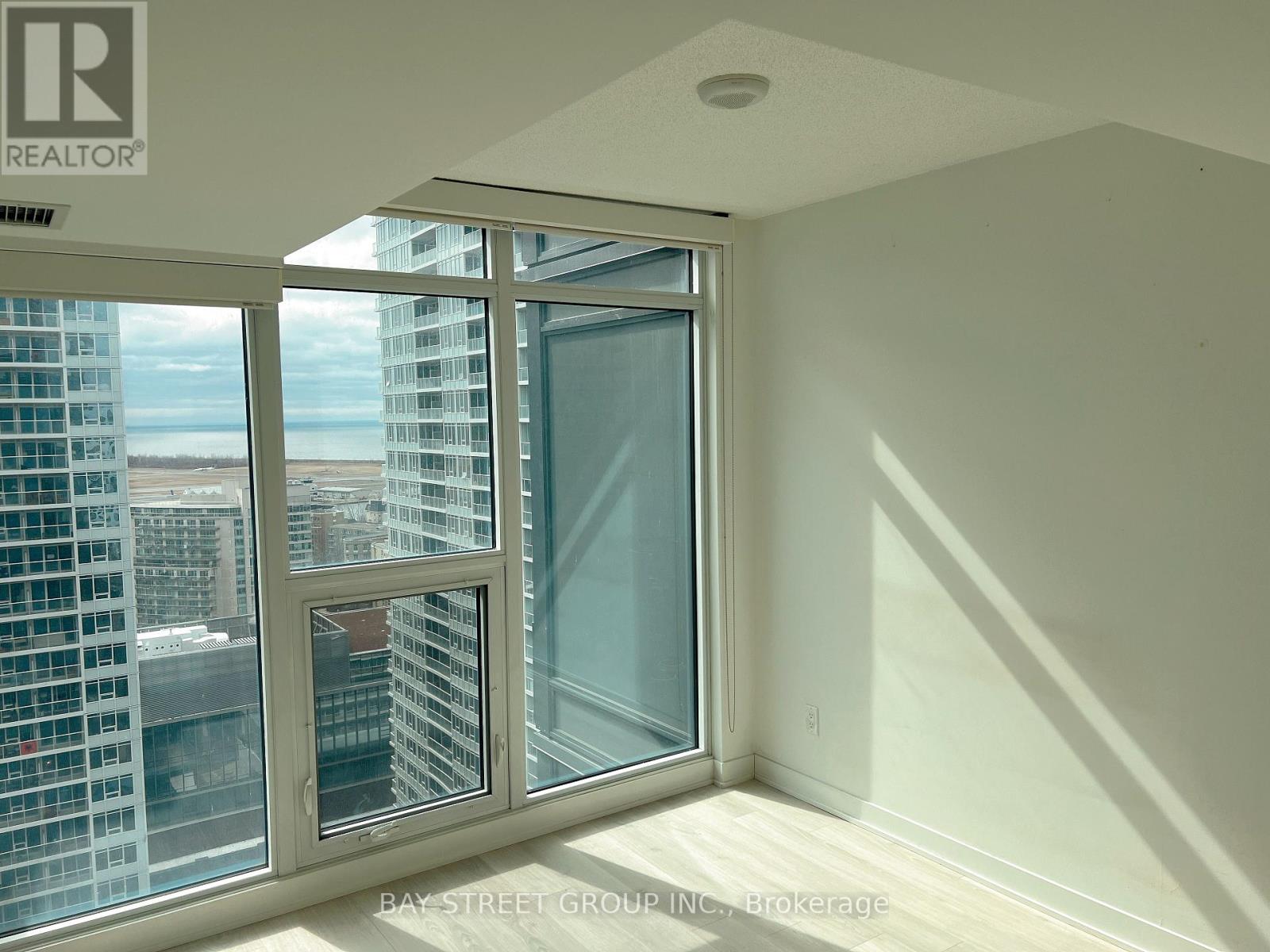 2601 - 70 Queens Wharf Road, Toronto, Ontario  M5V 0J2 - Photo 7 - C13221156