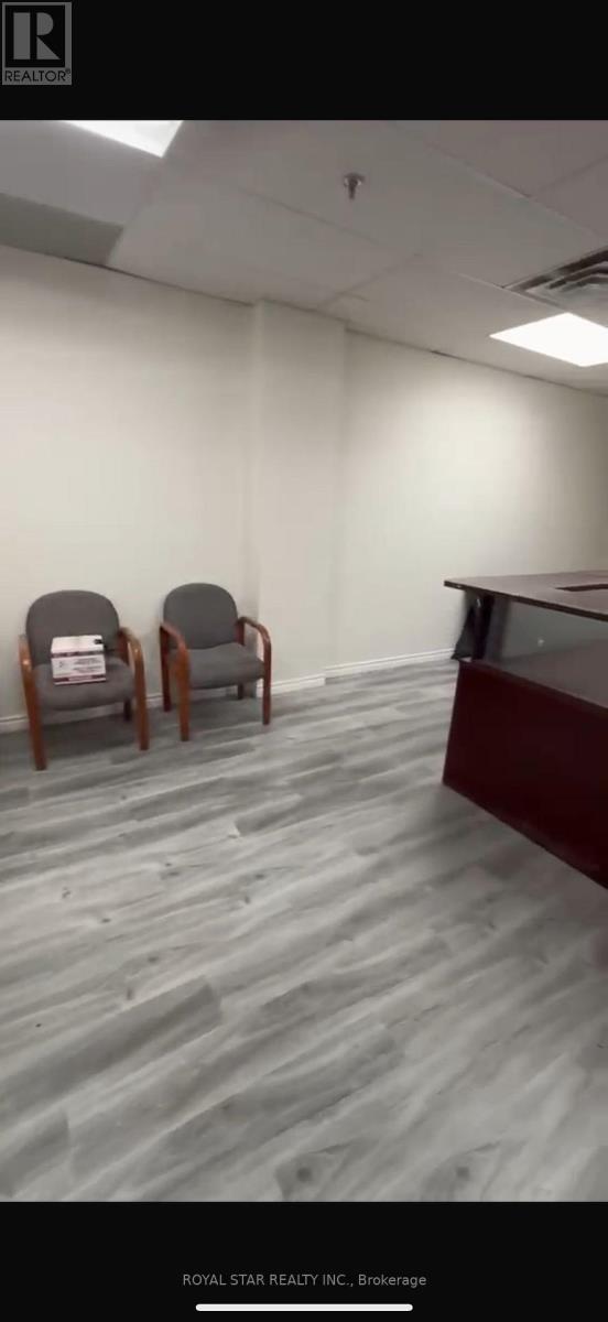 215 - 885 Progress Avenue E, Toronto, Ontario  M1H 3G3 - Photo 5 - E13221022