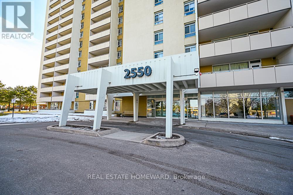 1015 - 2550 Pharmacy Avenue, Toronto, Ontario  M1W 1H9 - Photo 3 - E13221078