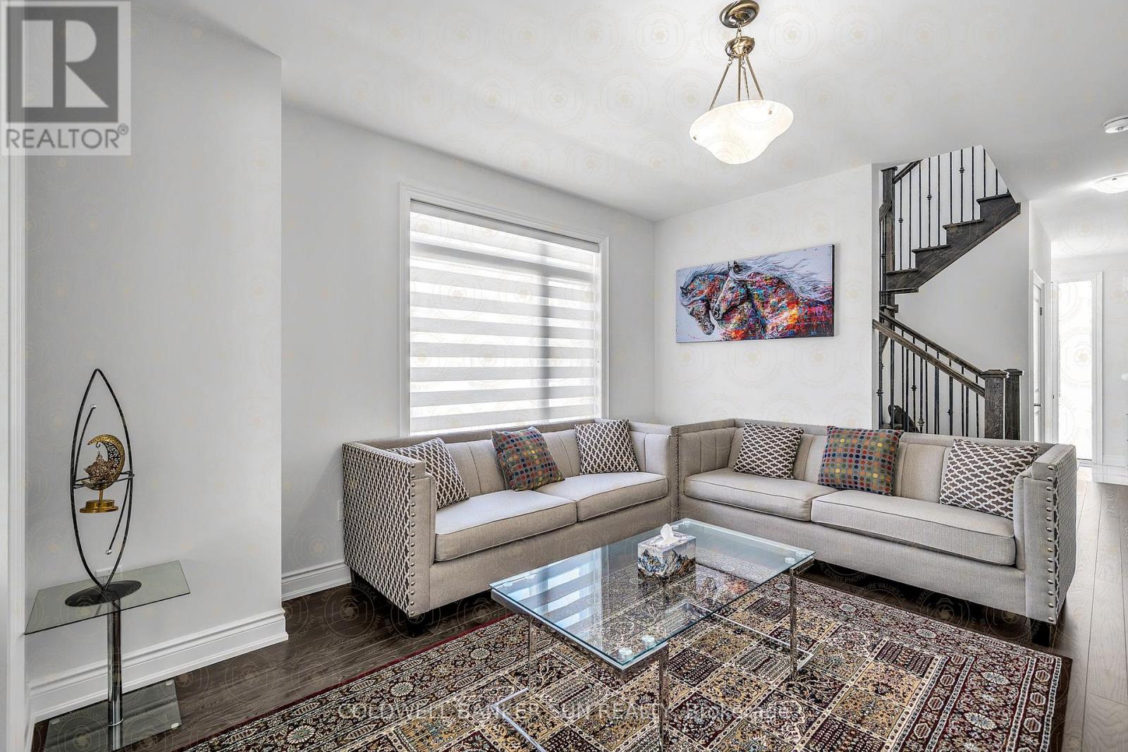 1059 Pisces Trail, Pickering, Ontario  L1X 0P8 - Photo 7 - E13194890