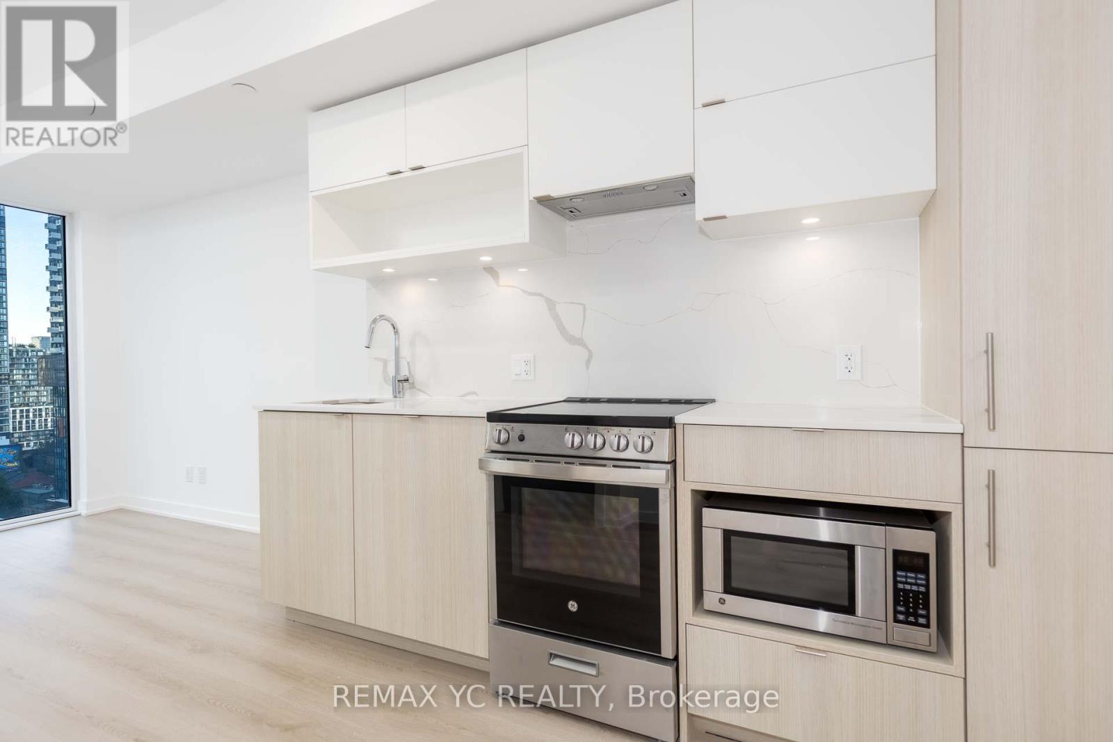 1901 - 100 Queen Street E, Toronto, Ontario  M5C 0B5 - Photo 12 - C13177028