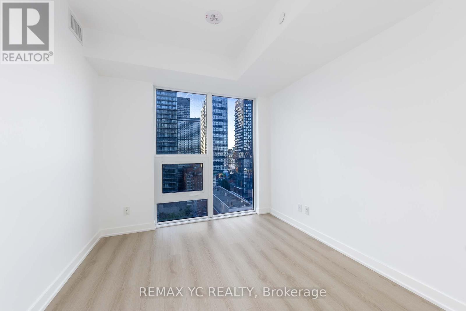 1901 - 100 Queen Street E, Toronto, Ontario  M5C 0B5 - Photo 14 - C13177028