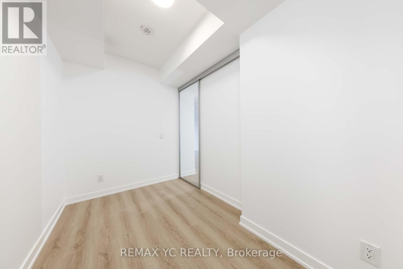 1901 - 100 Queen Street E, Toronto, Ontario  M5C 0B5 - Photo 6 - C13177028