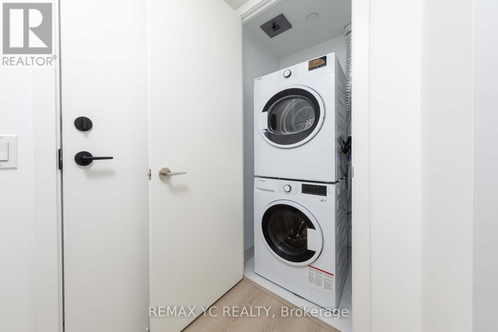 1901 - 100 Queen Street E, Toronto, Ontario  M5C 0B5 - Photo 23 - C13177028
