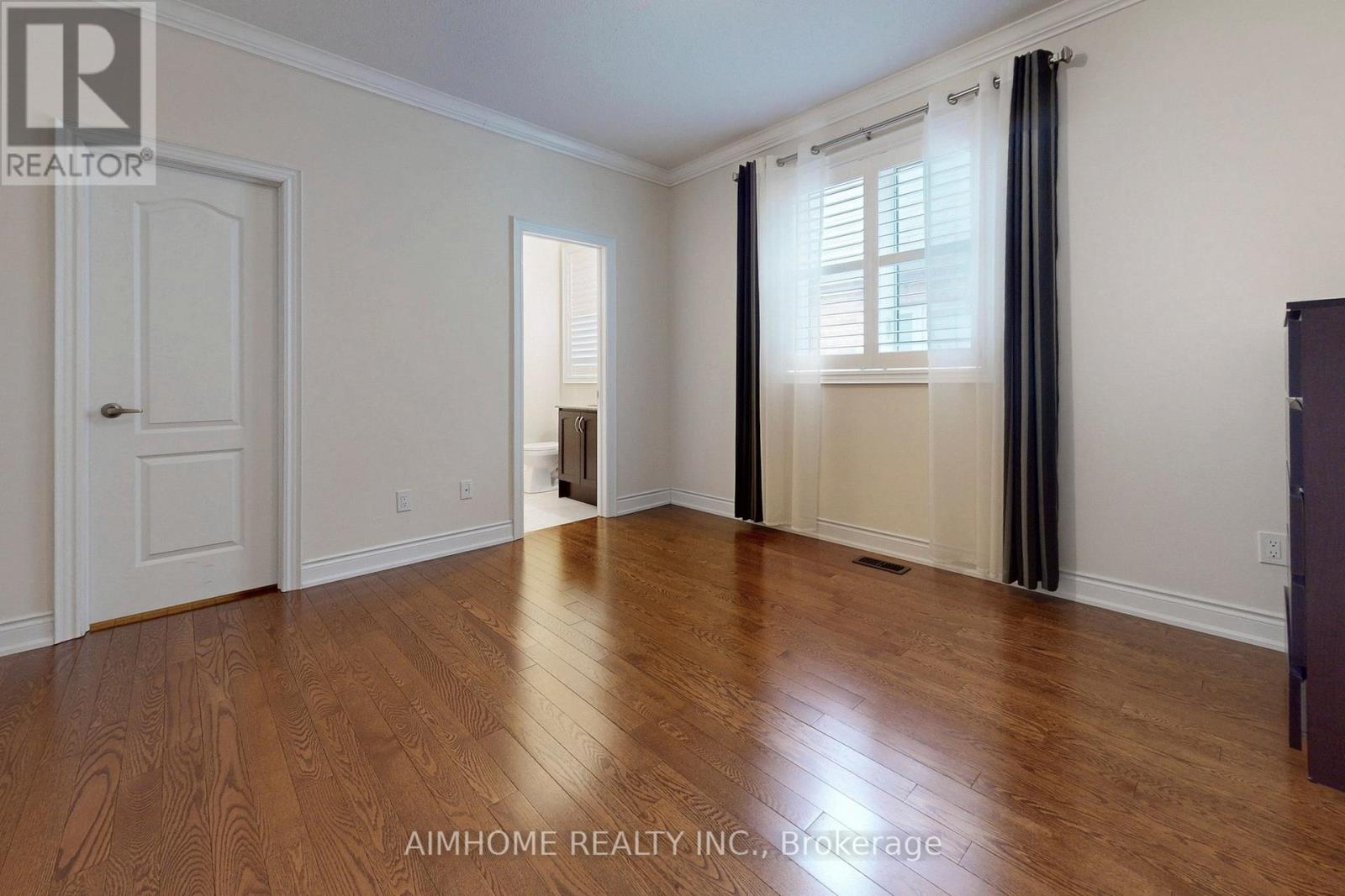 35 Marbrook Street, Richmond Hill, Ontario  L4C 0Y9 - Photo 30 - N13221150