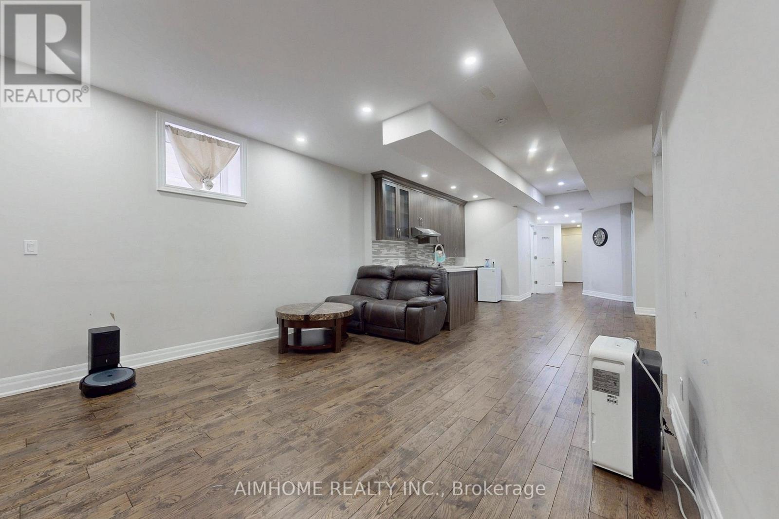 35 Marbrook Street, Richmond Hill, Ontario  L4C 0Y9 - Photo 32 - N13221150