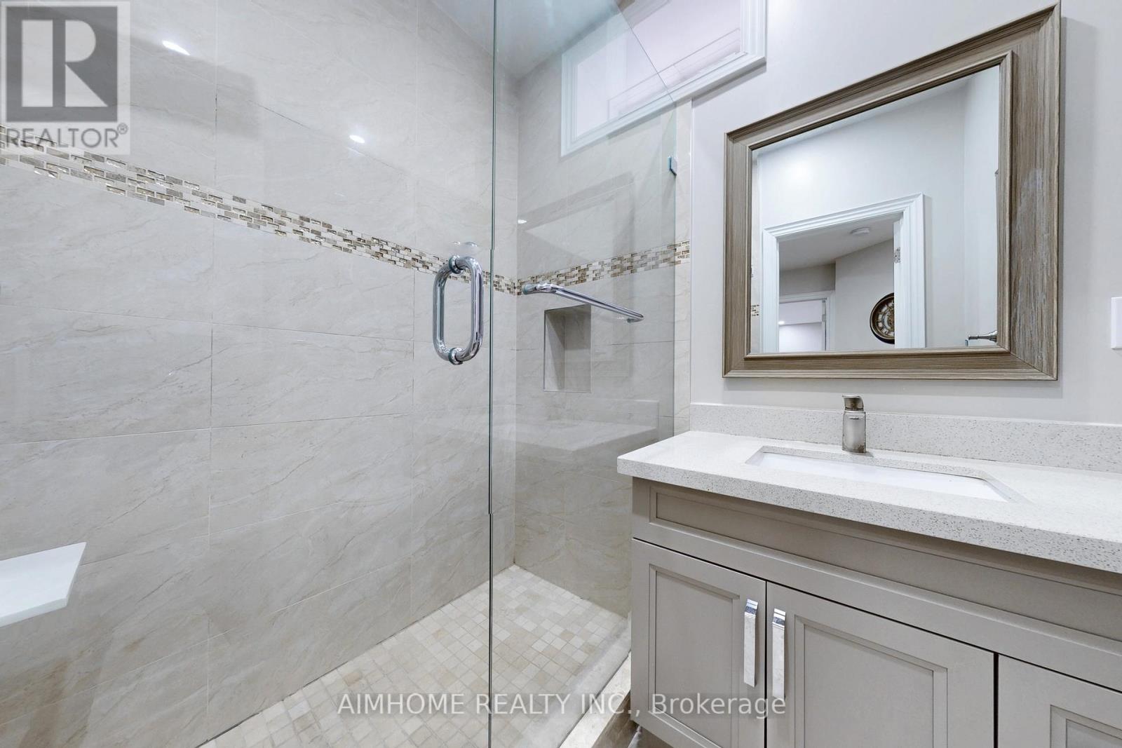 35 Marbrook Street, Richmond Hill, Ontario  L4C 0Y9 - Photo 36 - N13221150