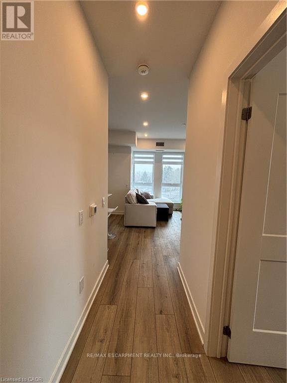 516 - 312 Erb Street, Waterloo, Ontario  N2L 0K9 - Photo 13 - X12921196