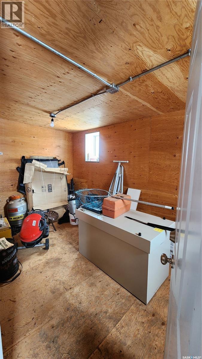 Bruynooghe Acres, North Battleford Rm No. 437, Saskatchewan  S9A 2X4 - Photo 41 - SK031723