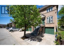 35 - 75 STRATHAVEN DRIVE, Mississauga, Ontario