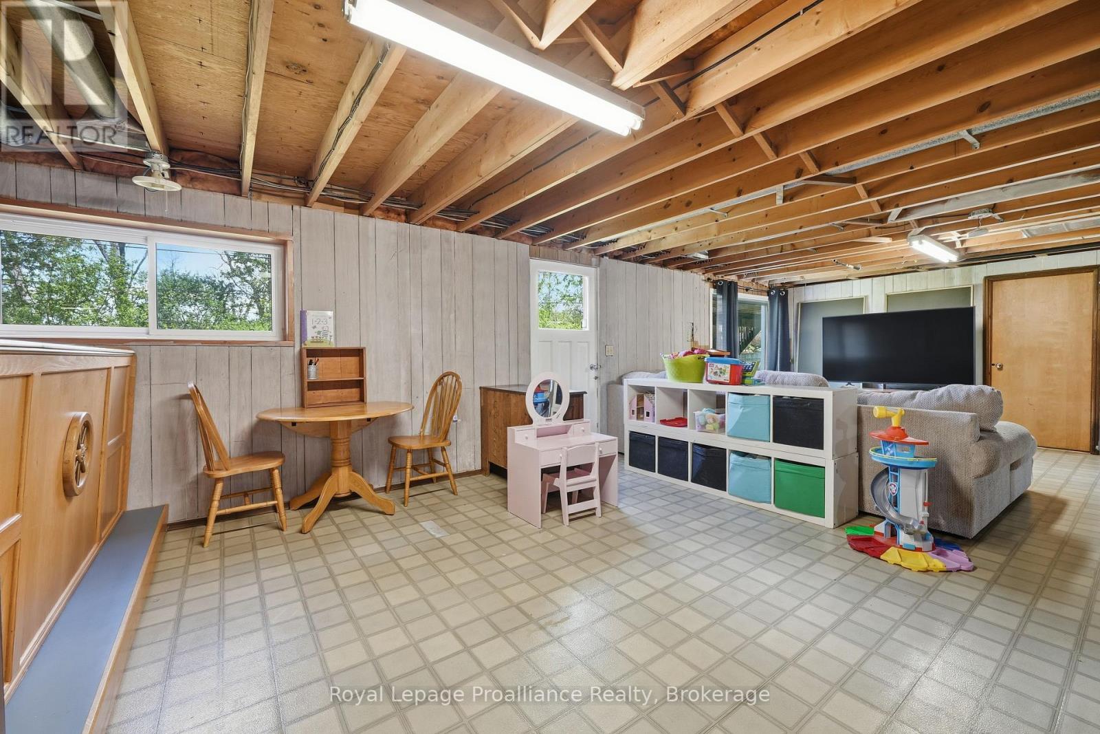 45 Nelson Street, Quinte West, Ontario  K0K 1E0 - Photo 35 - X13221634