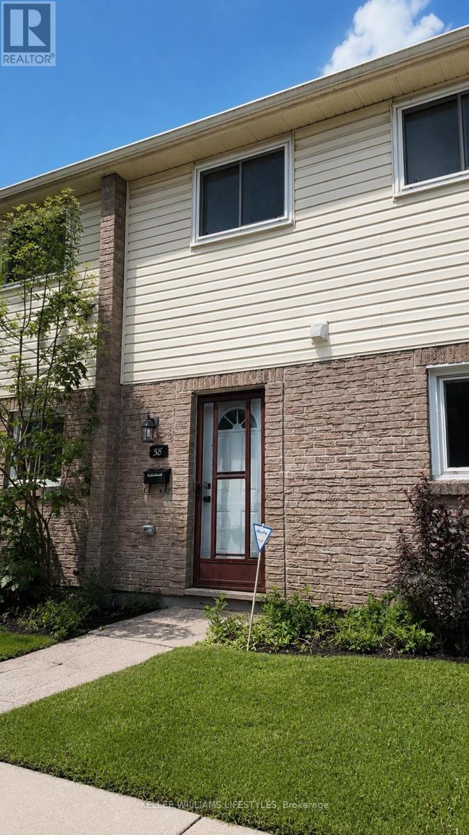 58 - 166 SOUTHDALE ROAD W