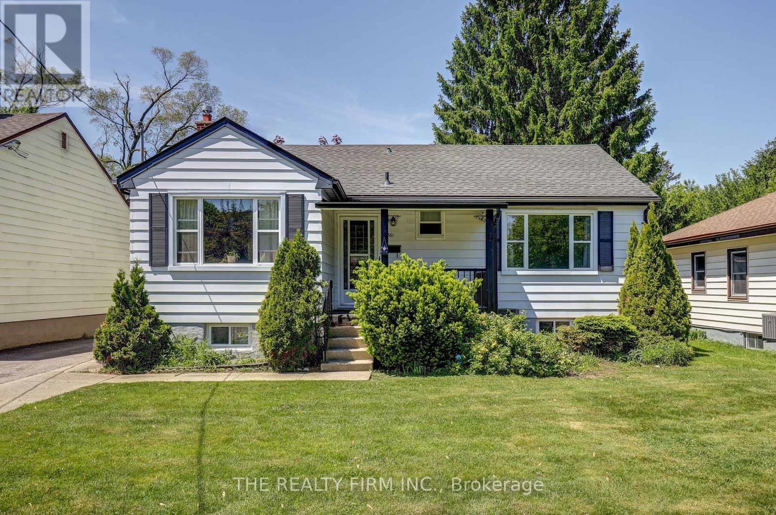 361 Edgeworth Avenue, London East, Ontario  N5W 5C3 - Photo 2 - X13221518