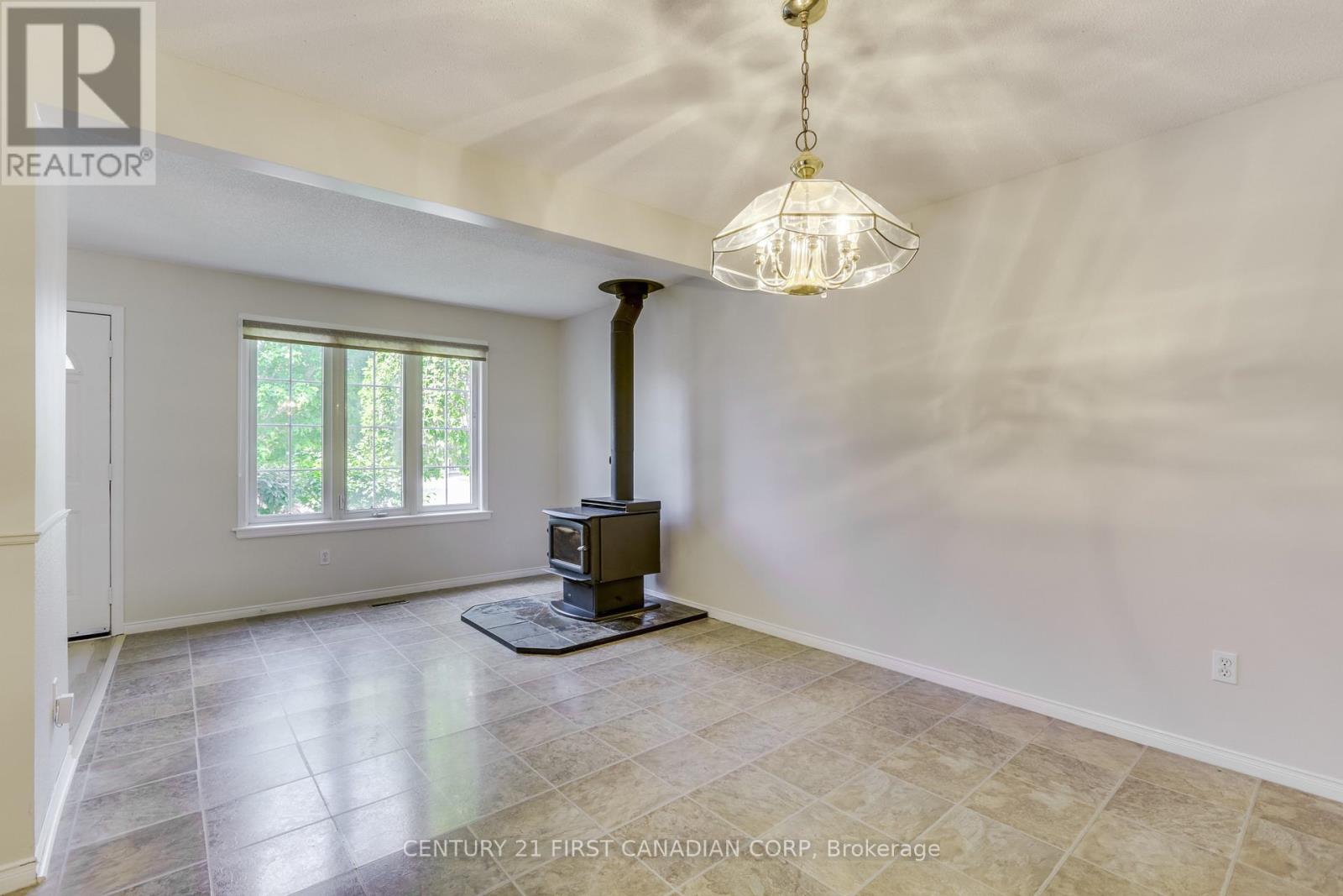 604 Talltree Crescent, London East, Ontario  N5V 5E4 - Photo 6 - X13221520