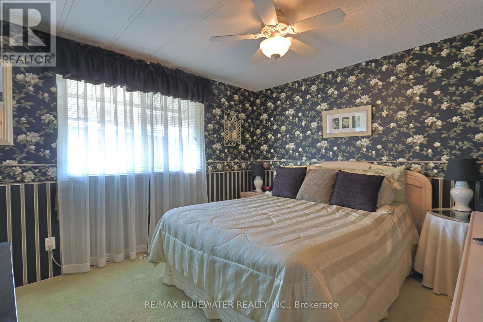 208 Biltmore Drive, South Huron, Ontario  N0M 1T0 - Photo 20 - X13221574