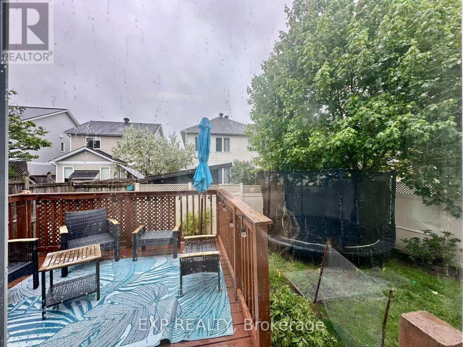256 Scout Street, Ottawa, Ontario  K2C 4E6 - Photo 4 - X13221416