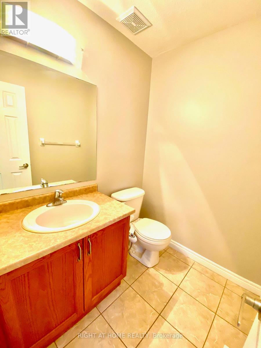 Upper - 138 Apple Ridge Drive, Kitchener, Ontario  N2P 2S7 - Photo 14 - X13220996