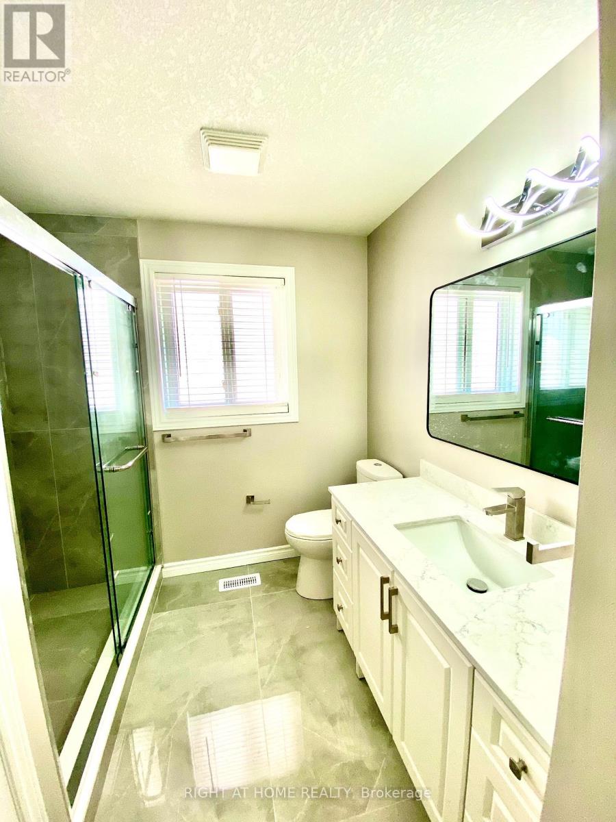 Upper - 138 Apple Ridge Drive, Kitchener, Ontario  N2P 2S7 - Photo 22 - X13220996