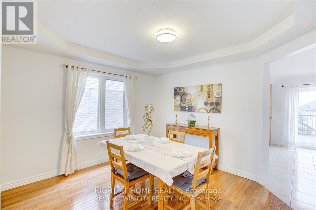 Upper - 138 Apple Ridge Drive, Kitchener, Ontario  N2P 2S7 - Photo 9 - X13220996